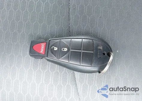 2018 Ram 1500 St z USA, uszkodzony, nr VIN 1C6RR7FG8JS335692